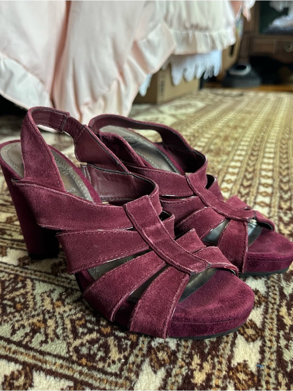 Gianni Bini Burgundy Suede Strappy Block Heel Sandals